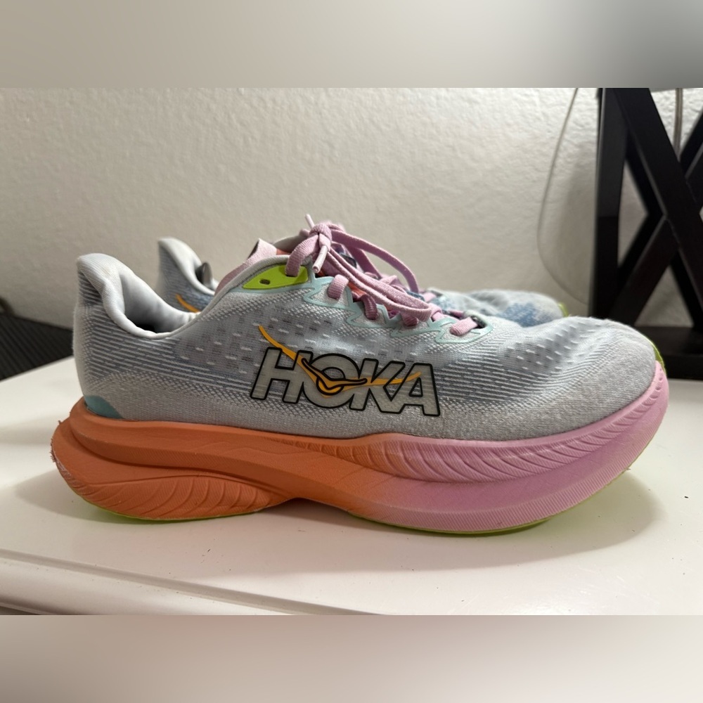Hoka women size 10 Mach 6 Women's Blue and Pink Athletic Shoes - Picture 2 of 9